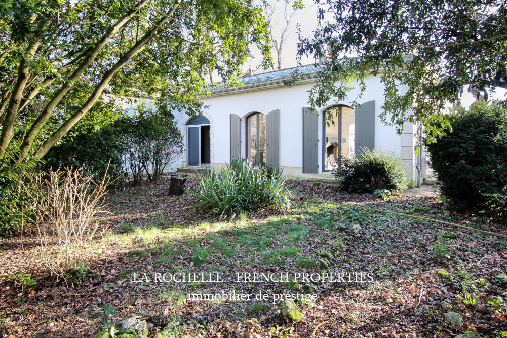 House for sale Charente-Maritime / La Rochelle et sa région / Dompierre-sur-Mer