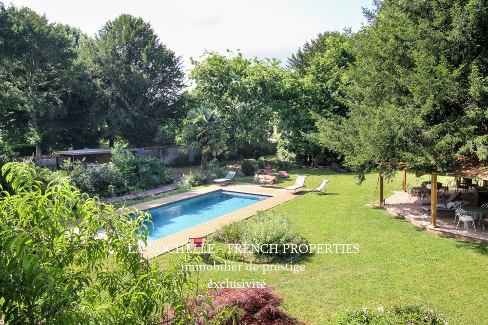 Bien à vendre - Maison Fontenay-le-Comte CG-250