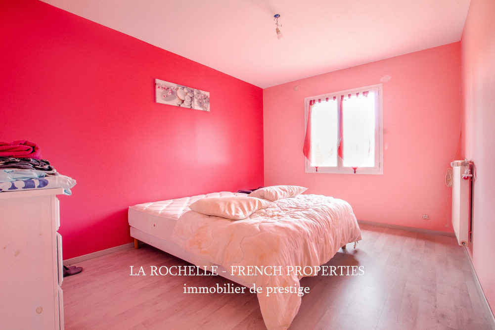 Bien à vendre - Maison Vouillé-les-Marais CG-251